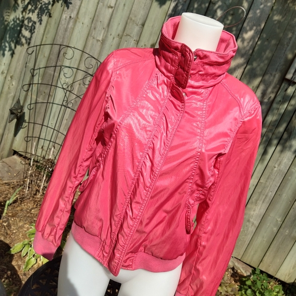 HOST PICK Size S pink 90s style windbreaker zip up coat - Picture 9 of 16